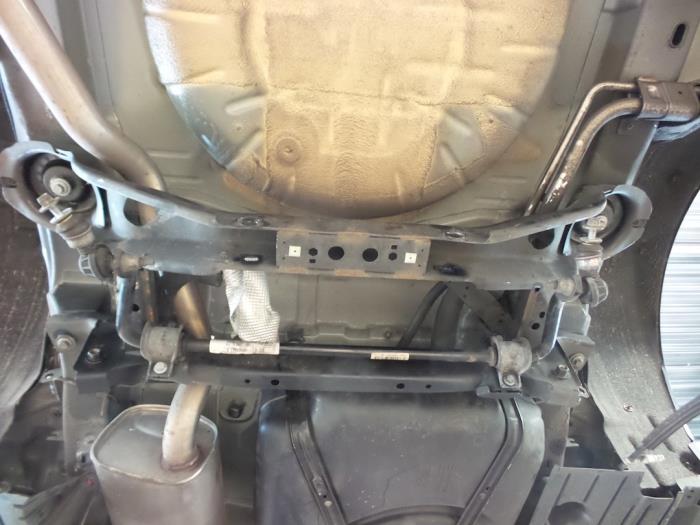 Begagnade Underram Ford Focus 3 Wagon 1.5 TDCi Pris € 60,00 Marginaltabell erbjuds av Autobedrijf Broekhuis B.V.