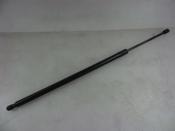 Rear gas strut, right from a Ford Kuga II (DM2) 1.5 EcoBoost 16V 120 2018