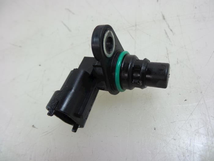 Camshaft sensor from a Ford Kuga II (DM2) 1.5 EcoBoost 16V 120 2018