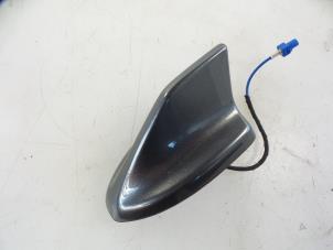 Used GPS antenna Ford Focus 4 1.0 Ti-VCT EcoBoost 12V 100 Price € 35,00 Margin scheme offered by Autobedrijf Broekhuis B.V.