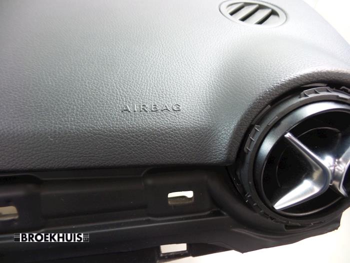 Airbag Set+Modul van een Mercedes-Benz B (W246,242) 1.6 B-180 BlueEFFICIENCY Turbo 16V 2014