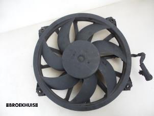 Used Fan motor Peugeot Partner (GC/GF/GG/GJ/GK) 1.6 HDI 75 Phase 2 Price € 72,60 Inclusive VAT offered by Autobedrijf Broekhuis B.V.