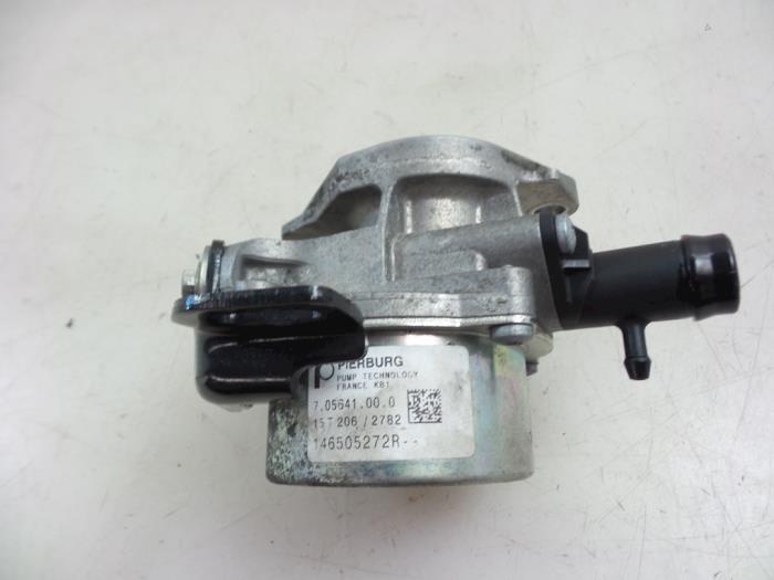 Vacuum pump (diesel) from a Mercedes-Benz Citan (415.6) 1.5 109 CDI 2014
