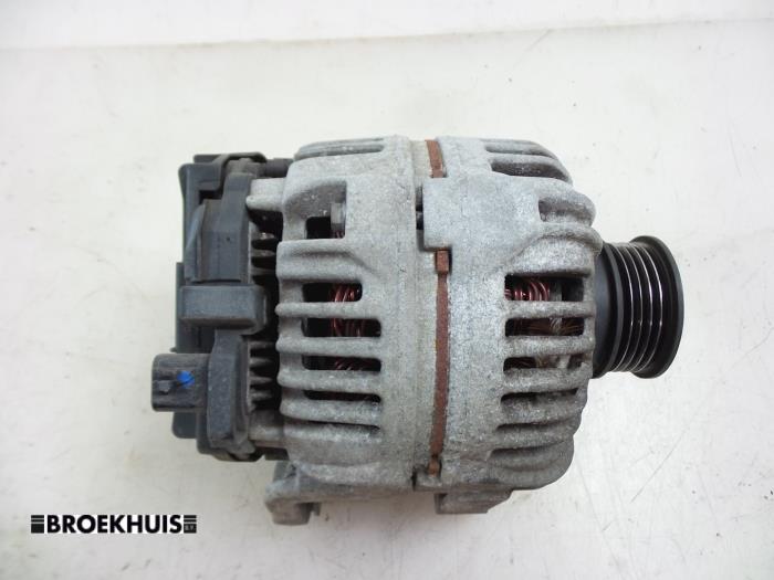 Gebrauchte Dynamo Opel Zafira (M75) 1.6 16V Preis € 35,00 Margenregelung angeboten von Autobedrijf Broekhuis B.V.