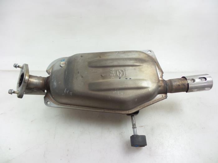 Gebrauchte Auspuff Enddämpfer Mazda 2 (DJ/DL) 1.5 SkyActiv-G 90 Preis € 70,00 Margenregelung angeboten von Autobedrijf Broekhuis B.V.