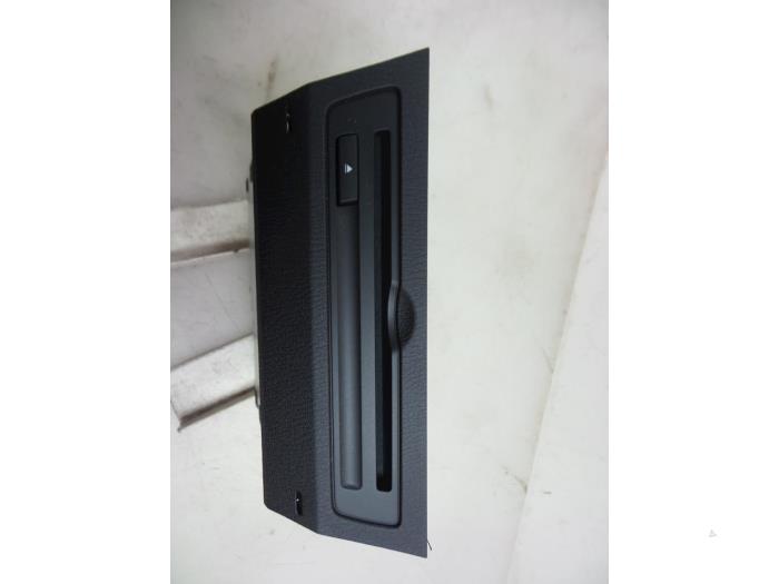 CD player Mazda 2 1.5 SkyActivG 90 DA6C669G0E DESAY