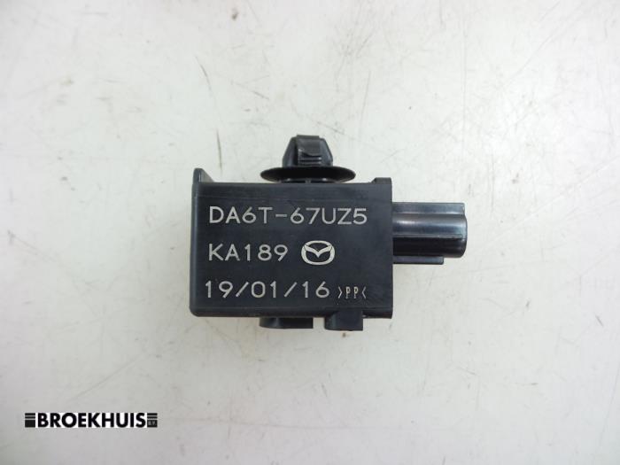 Begagnade Relä Mazda 2 (DJ/DL) 1.5 SkyActiv-G 90 Pris € 10,00 Marginaltabell erbjuds av Autobedrijf Broekhuis B.V.