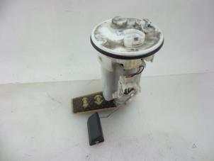 Used Electric fuel pump Toyota Corolla Verso (R10/11) 1.8 16V VVT-i Price € 40,00 Margin scheme offered by Autobedrijf Broekhuis B.V.
