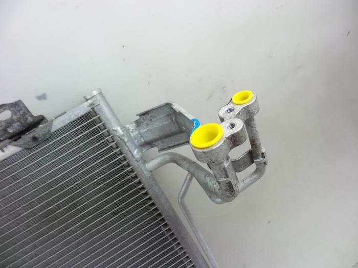 Air conditioning radiator from a Mazda 6 SportBreak (GJ/GH/GL) 2.2 SkyActiv-D 175 16V 2013