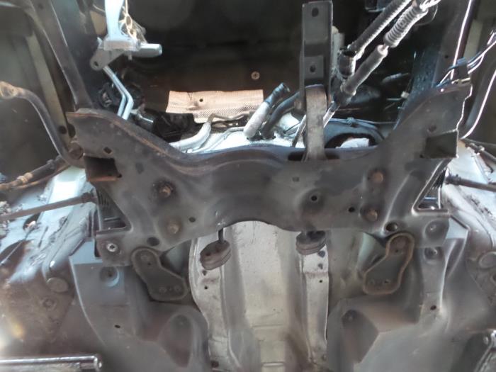 Begagnade Underram Volkswagen Polo V (6R) 1.2 TDI 12V BlueMotion Pris € 70,00 Marginaltabell erbjuds av Autobedrijf Broekhuis B.V.