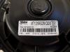 Heating and ventilation fan motor from a Seat Leon (5FB) 1.6 TDI Ecomotive 16V 2014