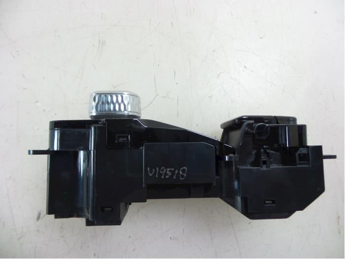 Start/stop switch Volvo XC60 II 2.0 T5 16V - P31443818