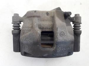 Used Front brake calliper, left Volkswagen Amarok 2.0 BiTDI 16V 180 4Motion Price € 35,00 Margin scheme offered by Autobedrijf Broekhuis B.V.