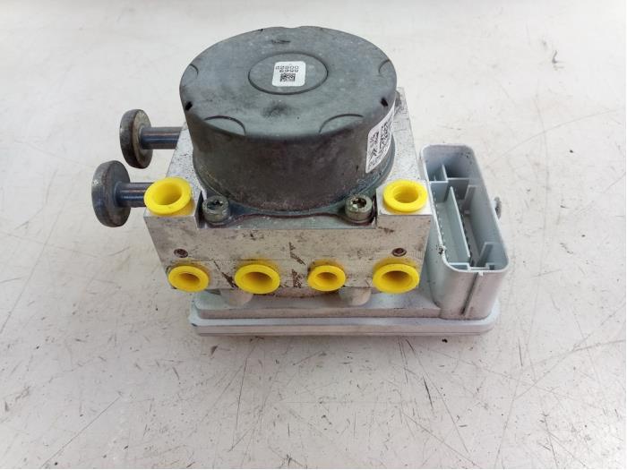 Gebrauchte ABS Pumpe Citroen C3 (SC) 1.6 HDi 92 Preis € 35,00 Margenregelung angeboten von Autobedrijf Broekhuis B.V.
