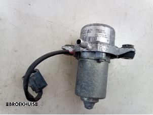 Used Vacuum pump (petrol) Fiat Doblo Cargo (263) 1.4 T-Jet 16V Natural Power Price € 84,70 Inclusive VAT offered by Autobedrijf Broekhuis B.V.