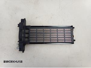 Used Heating element Mercedes Sprinter 5t (907.6) 319 CDI 3.0 V6 24V RWD Price € 60,50 Inclusive VAT offered by Autobedrijf Broekhuis B.V.