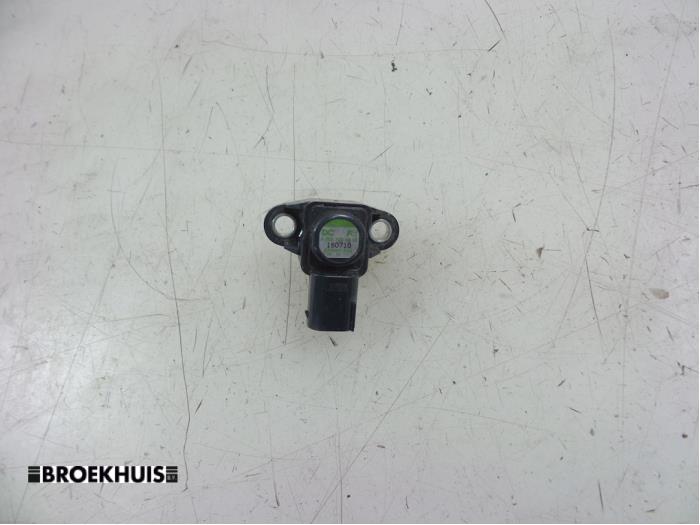 Begagnade Bränsletryckssensor Mercedes B (W246/W242) 2.2 B-220 CDI BlueEFFICIENCY,d 16V Pris € 15,00 Marginaltabell erbjuds av Autobedrijf Broekhuis B.V.