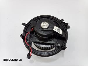 Used Heating and ventilation fan motor Skoda Kodiaq 1.5 TSI 150 ACT 16V Price € 100,00 Margin scheme offered by Autobedrijf Broekhuis B.V.