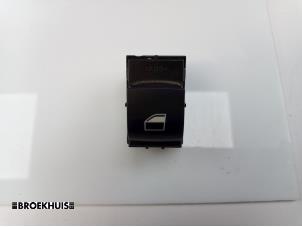 Used Electric window switch BMW 5 serie (F10) 530d 24V Price € 15,00 Margin scheme offered by Autobedrijf Broekhuis B.V.