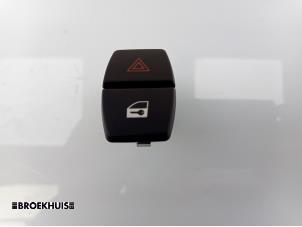 Used Panic lighting switch BMW 5 serie (F10) 530d 24V Price € 15,00 Margin scheme offered by Autobedrijf Broekhuis B.V.