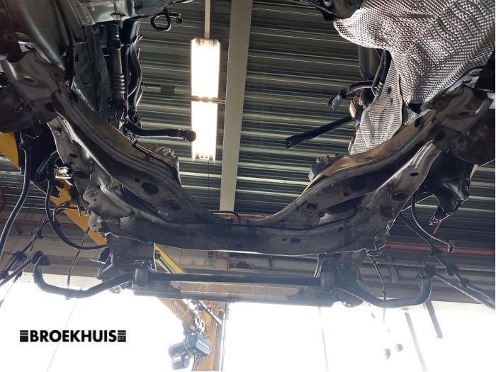 Used Subframe BMW 5 serie (F10) 530d 24V Price € 175,00 Margin scheme offered by Autobedrijf Broekhuis B.V.