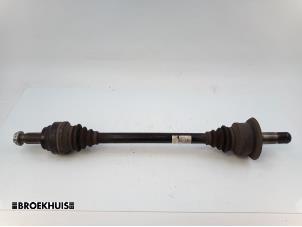 Used Drive shaft, rear right BMW 5 serie (F10) 530d 24V Price € 45,00 Margin scheme offered by Autobedrijf Broekhuis B.V.