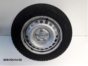 Usados Juego de llantas y neumáticos de invierno Volkswagen Transporter T5 1.9 TDi Precio € 200,00 Norma de margen ofrecido por Autobedrijf Broekhuis B.V.