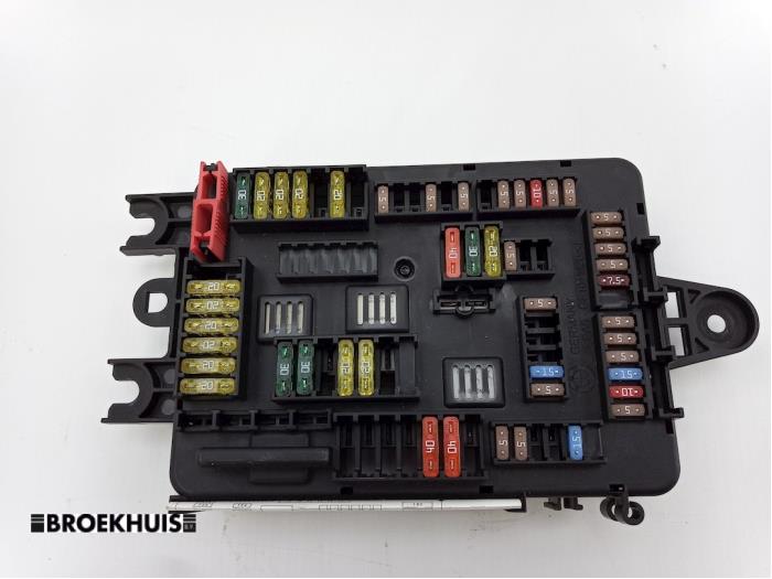 Fuse box from a BMW 1 serie (F20) 125d 2.0 16V 2012