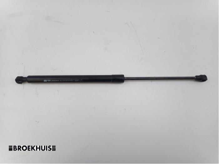 Rear gas strut, right from a Renault Clio IV (5R) 0.9 Energy TCE 90 12V 2019