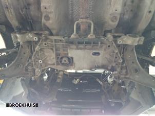 Used Subframe Volkswagen Caddy III (2KA,2KH,2CA,2CH) 2.0 SDI Price € 78,65 Inclusive VAT offered by Autobedrijf Broekhuis B.V.