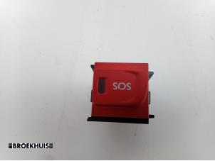 Used SOS button Peugeot 3008 II (M4/MC/MJ/MR) 1.6 BlueHDi 120 Price € 15,00 Margin scheme offered by Autobedrijf Broekhuis B.V.