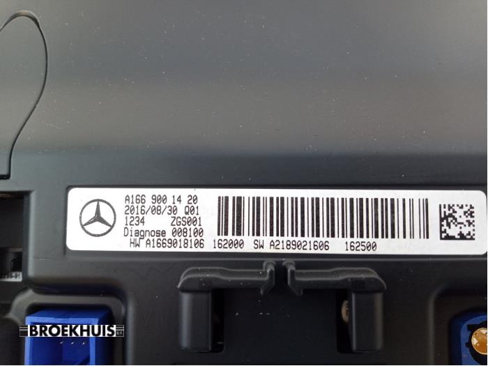 Controlador de pantalla multimedia de un Mercedes-Benz B (W246,242) 1.5 B-180 CDI 16V 2016