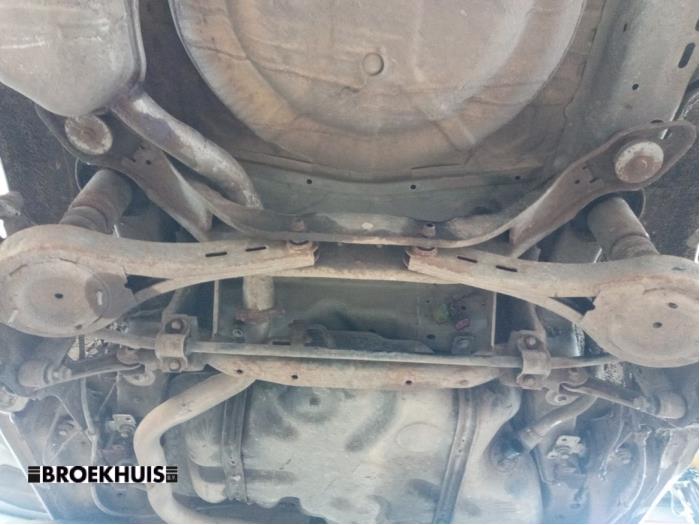 Usados Subchasis Ford Mondeo IV Wagon 1.8 TDCi 125 16V Precio € 50,00 Norma de margen ofrecido por Autobedrijf Broekhuis B.V.