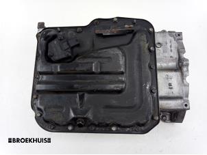 Używane Miska olejowa Hyundai iX35 (LM) 2.0 CRDi 16V 4x4 Cena € 75,00 Procedura marży oferowane przez Autobedrijf Broekhuis B.V.