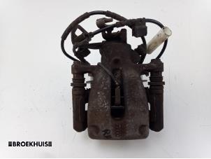 Used Rear brake calliper, right Mini Mini (R56) 1.4 16V One Price € 25,00 Margin scheme offered by Autobedrijf Broekhuis B.V.