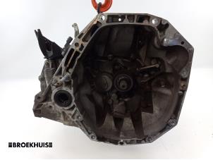 Used Gearbox Renault Clio III (BR/CR) 1.5 dCi FAP Price on request offered by Autobedrijf Broekhuis B.V.