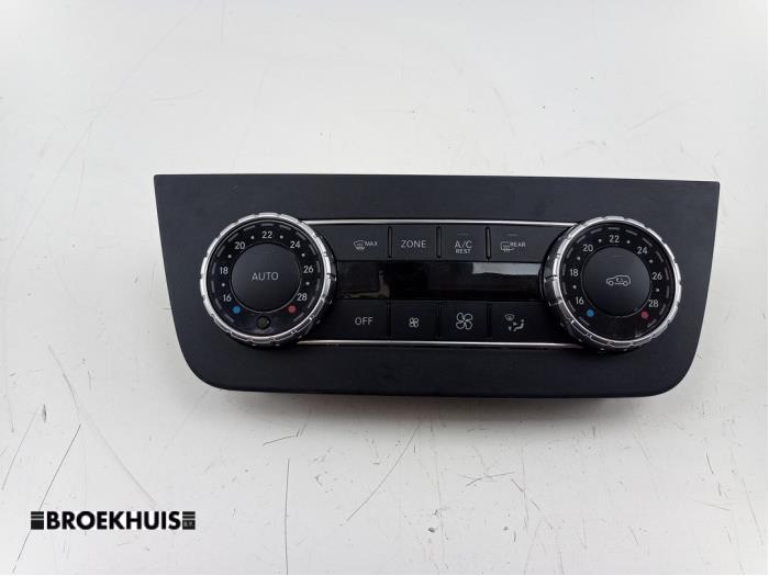Panel de control de calefacción de un Mercedes-Benz ML III (166) 2.1 ML-250 CDI 16V BlueTEC 4-Matic 2014