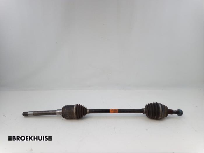 Begagnade Drivaxel, höger fram Mercedes ML III (166) 2.1 ML-250 CDI 16V BlueTEC 4-Matic Pris € 150,00 Marginaltabell erbjuds av Autobedrijf Broekhuis B.V.