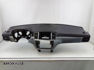 Usados Juego y módulo de airbag Mercedes ML III (166) 2.1 ML-250 CDI 16V BlueTEC 4-Matic Precio € 1.500,00 Norma de margen ofrecido por Autobedrijf Broekhuis B.V.