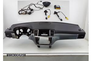 Used Airbag set + dashboard Mercedes ML III (166) 2.1 ML-250 CDI 16V BlueTEC 4-Matic Price € 750,00 Margin scheme offered by Autobedrijf Broekhuis B.V.