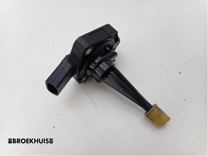 Begagnade Oljenivåsensor Volkswagen Touareg (7PA/PH) 3.0 TDI V6 24V BlueMotion Technology DPF Pris € 25,00 Marginaltabell erbjuds av Autobedrijf Broekhuis B.V.