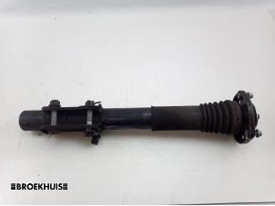 Used Front shock absorber rod, right Mercedes Sprinter 3,5t (906.63) 314 CDI 16V Price € 102,85 Inclusive VAT offered by Autobedrijf Broekhuis B.V.