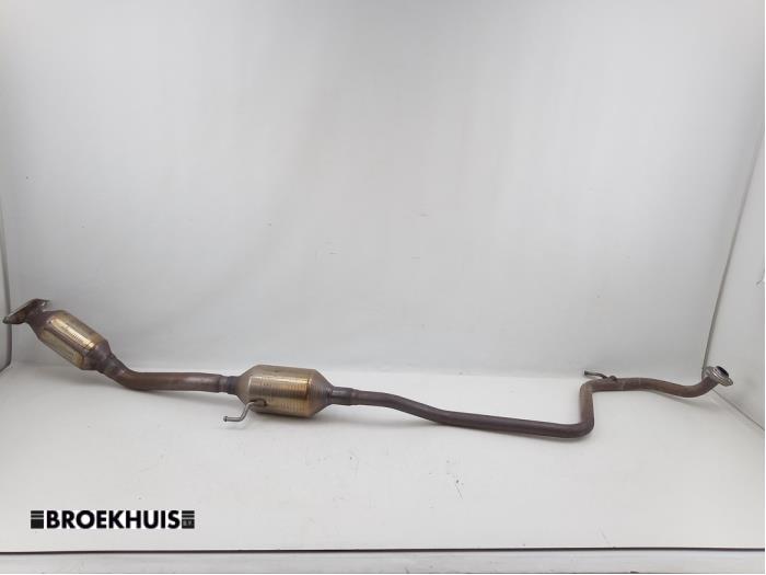 Catalytic converter Toyota Yaris III 1.5 16V Hybrid 1NZFE