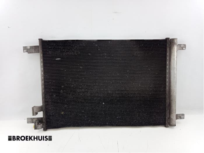 Begagnade AC-radiator Volkswagen Passat Variant (3G5) 1.6 TDI 16V Pris € 75,00 Marginaltabell erbjuds av Autobedrijf Broekhuis B.V.