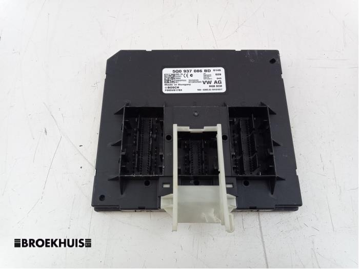 Used Body control computer Volkswagen Passat Variant (3G5) 1.6 TDI 16V Price € 100,00 Margin scheme offered by Autobedrijf Broekhuis B.V.