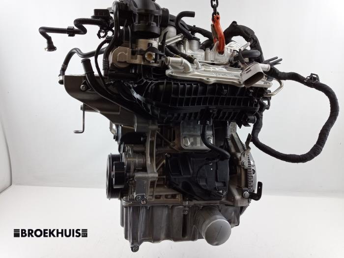 Motor van een Skoda Fabia III Combi (NJ5) 1.0 TSI 12V 2020
