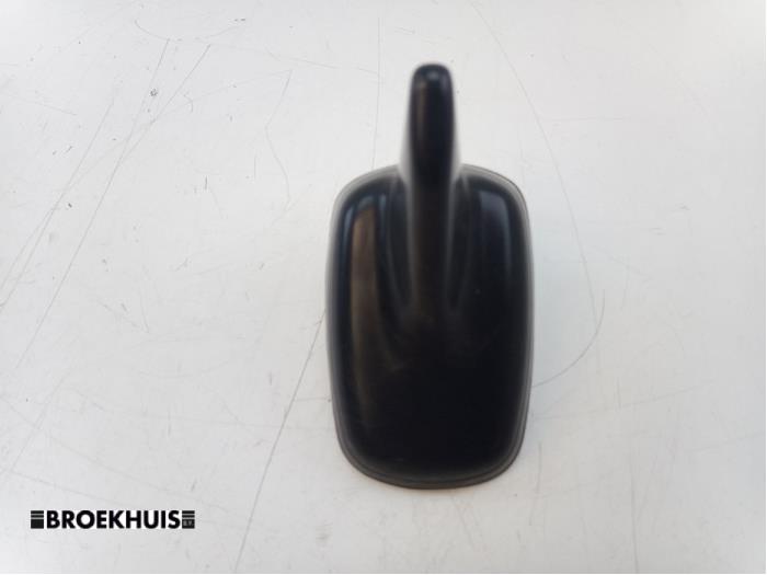 Gebrauchte GPS Antenne Volkswagen Passat Variant (3G5) 1.6 TDI 16V Preis € 40,00 Margenregelung angeboten von Autobedrijf Broekhuis B.V.