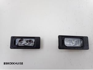 Używane Oswietlenie tablicy rejestracyjnej Skoda Fabia III Combi (NJ5) 1.0 TSI 12V Cena € 25,00 Procedura marży oferowane przez Autobedrijf Broekhuis B.V.