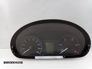 Gebrauchte Tacho - Kombiinstrument KM Mercedes Sprinter 3,5t (906.63) 315 CDI 16V Preis € 108,90 Mit Mehrwertsteuer angeboten von Autobedrijf Broekhuis B.V.