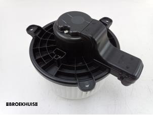 Used Heating and ventilation fan motor Mitsubishi Eclipse Cross (GK/GL) 1.5 Turbo 16V 2WD Price € 100,00 Margin scheme offered by Autobedrijf Broekhuis B.V.